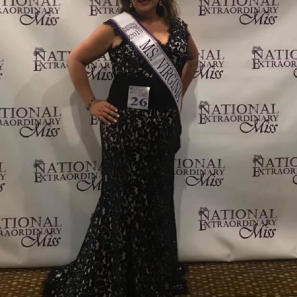 Prom Stunning evening gown